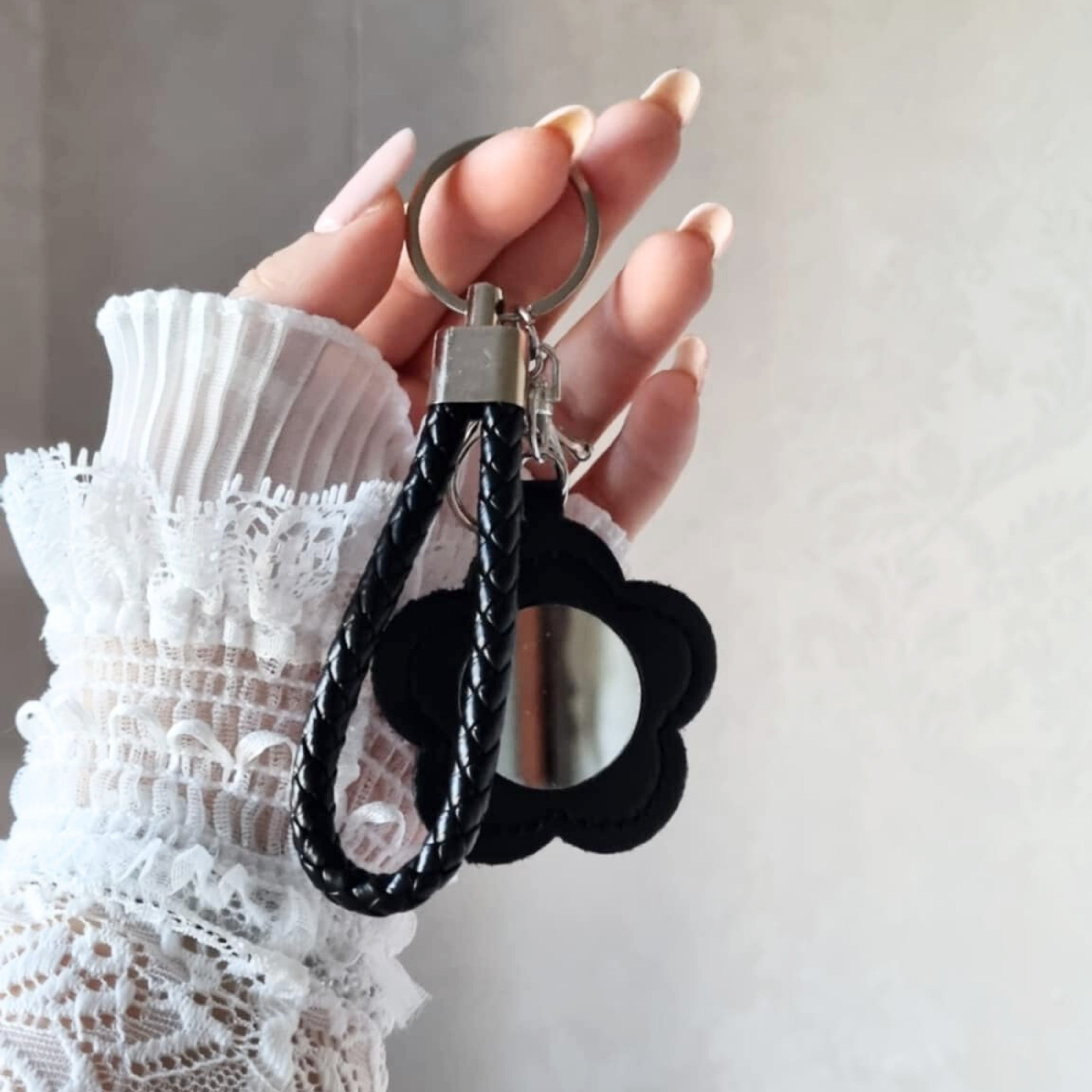 Black Flower Keychain | Accessory