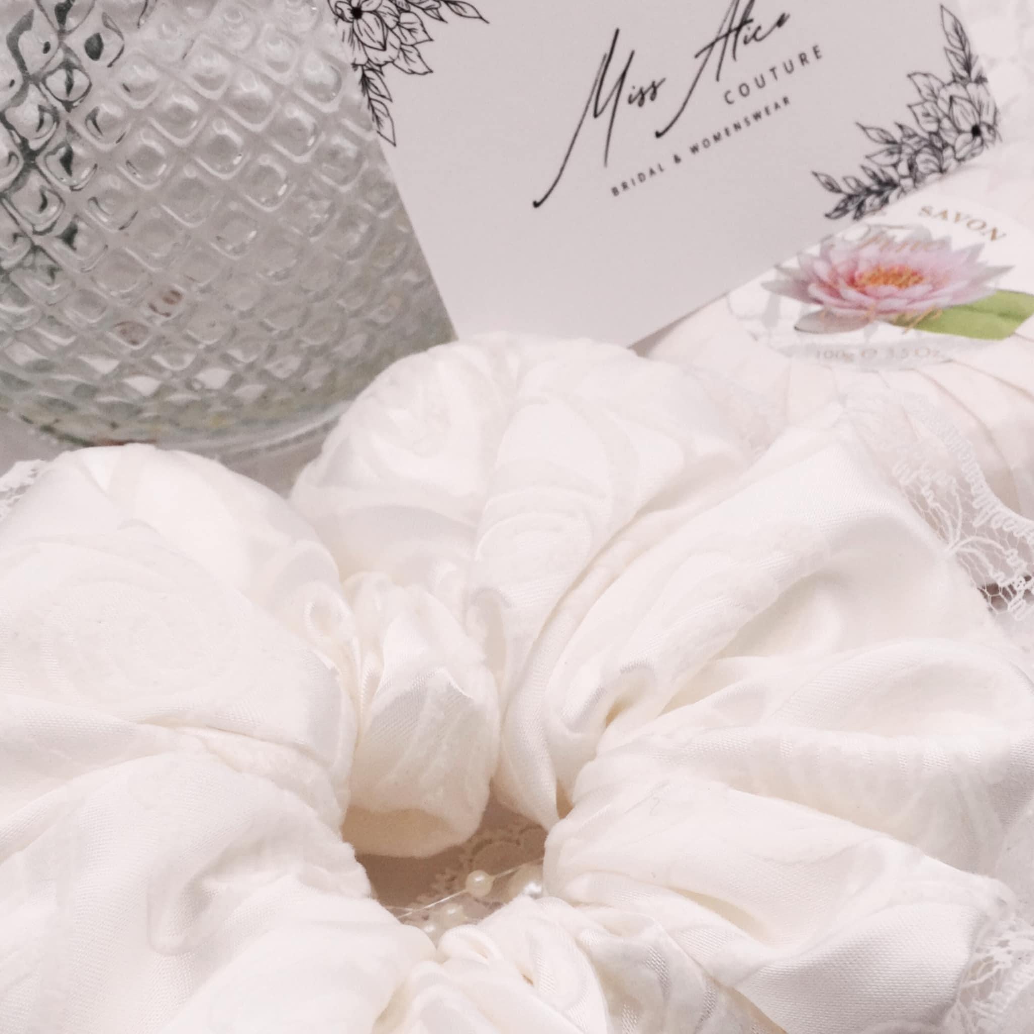 Dahlia Soft White Ivory Scrunchie | Detailed flowers with Lace Trim