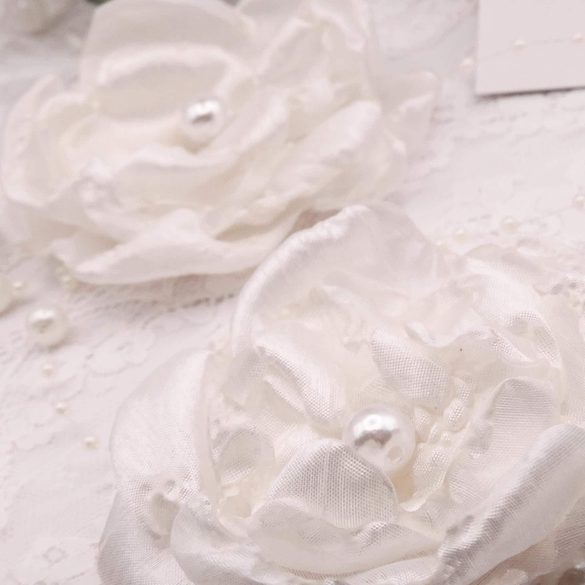 Primrose Silk Flower Hair Clip | Ivory Hair Accessory