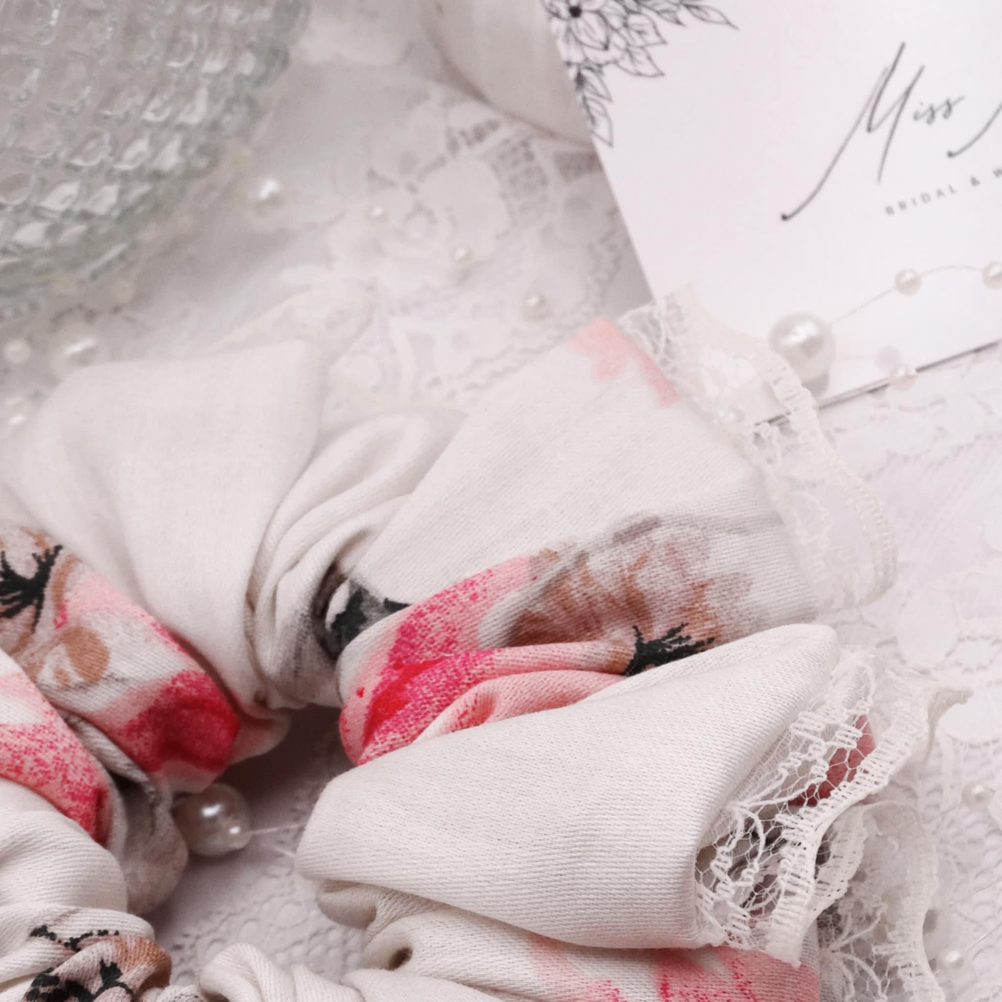 Layla Cotton Scrunchie |  Soft Beige Cream Pink with Lace Trim
