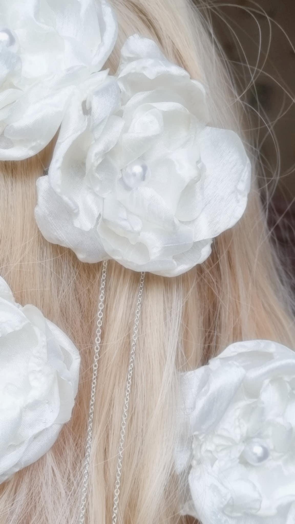 Primrose Silk Flower Hair Clip | Ivory Hair Accessory